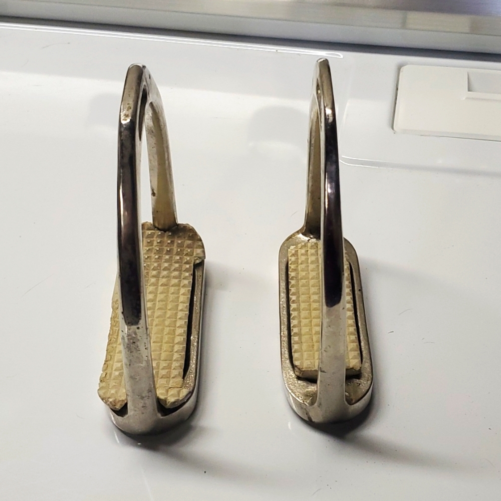Stirrups